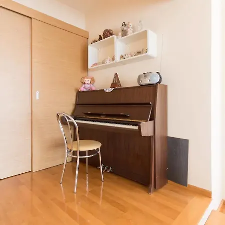 Apartment Flores With Private Pool